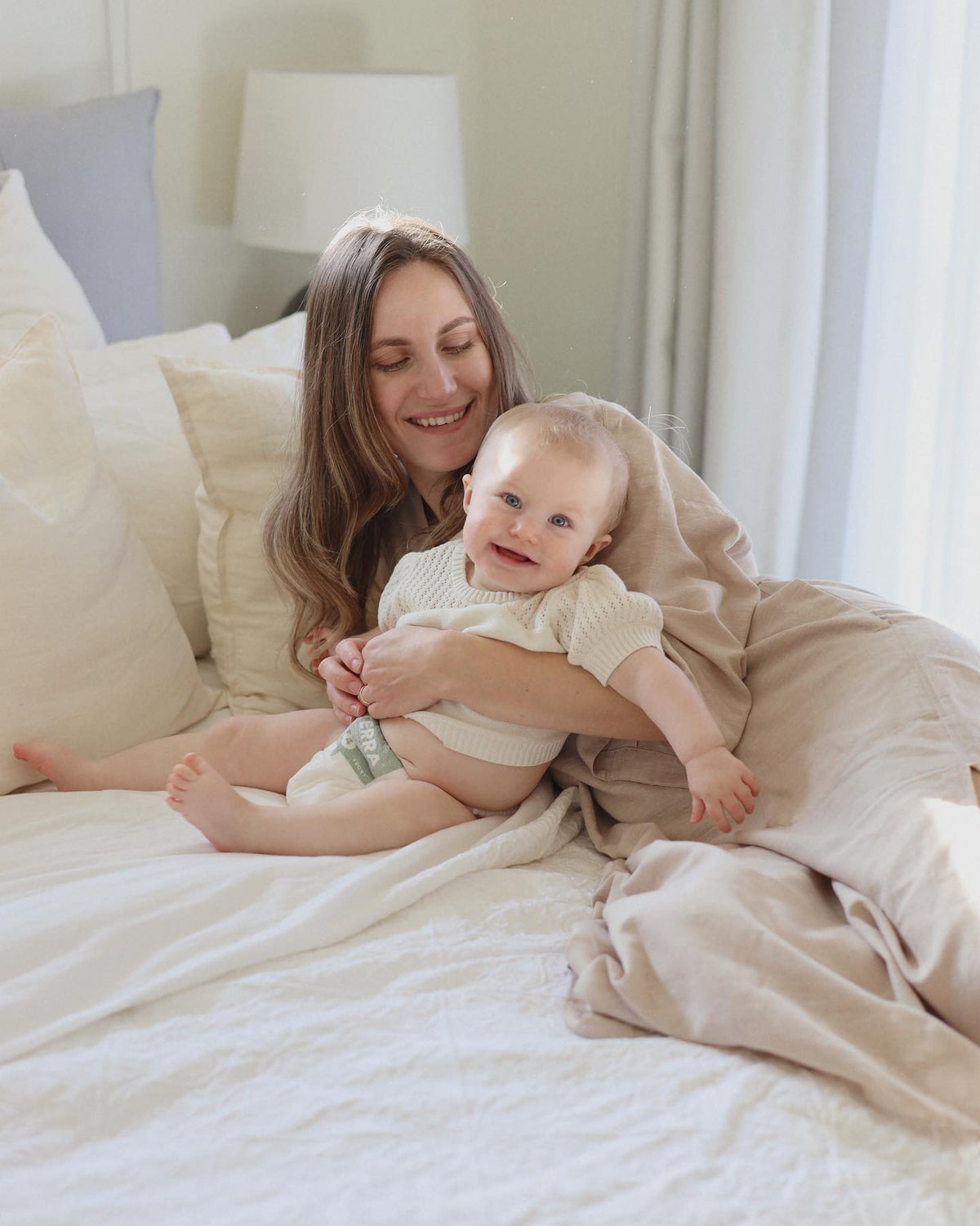 How to Soothe a Crying Baby: Expert Advice for New Parents
